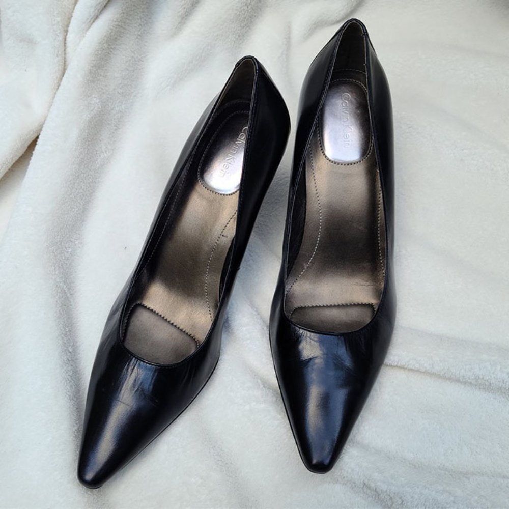 Classic Calvin Klein Black Pumps, Size 9
